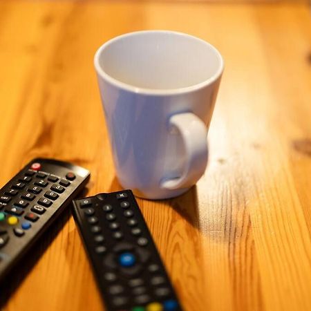 Cozy Norwegian Style Log Cabin In Rural Snowdonia - 2 Bedrooms & Parking By Seren Short Stays Ffestiniog 외부 사진