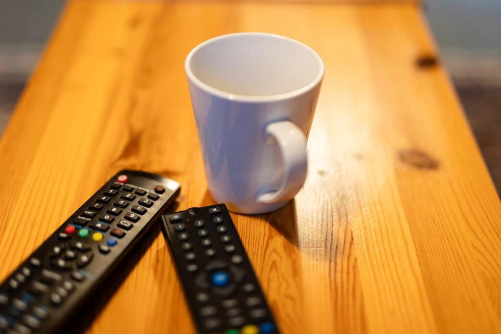 Cozy Norwegian Style Log Cabin In Rural Snowdonia - 2 Bedrooms & Parking By Seren Short Stays Ffestiniog 외부 사진