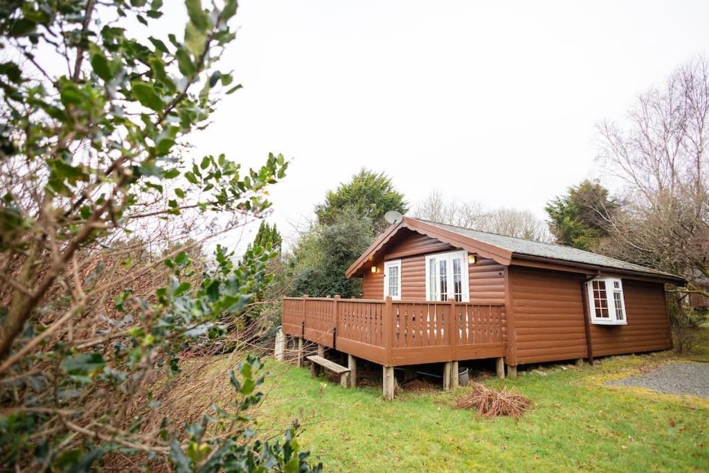 Cozy Norwegian Style Log Cabin In Rural Snowdonia - 2 Bedrooms & Parking By Seren Short Stays Ffestiniog 외부 사진
